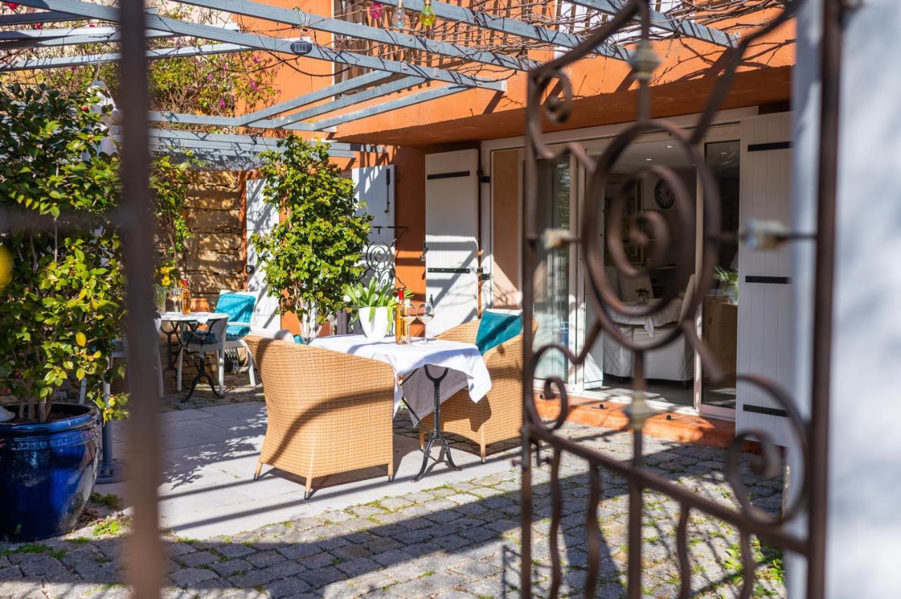 Appartement De Caractere Le Camelia, 56M², Dans Propriete Au Calme Avec Piscine By Le Mas De Louise Et Sacha Solliès-Toucas Екстериор снимка
